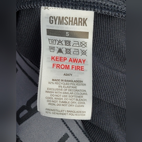 Gymshark Arrival Knit Jogger slim fit in black size S - Picture 11 of 12